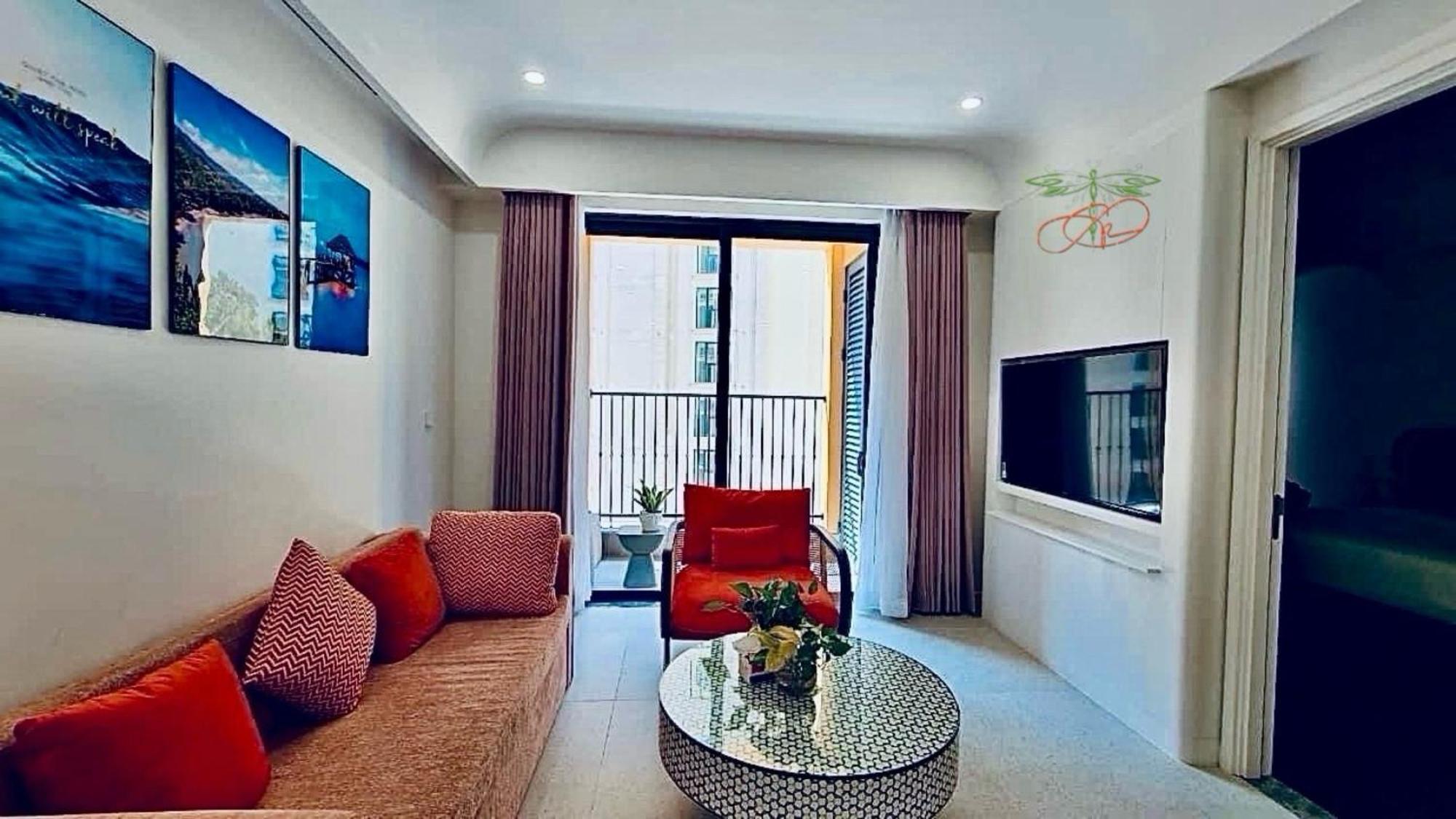 Emely Lucky Apartment Дуонг-Донг Экстерьер фото